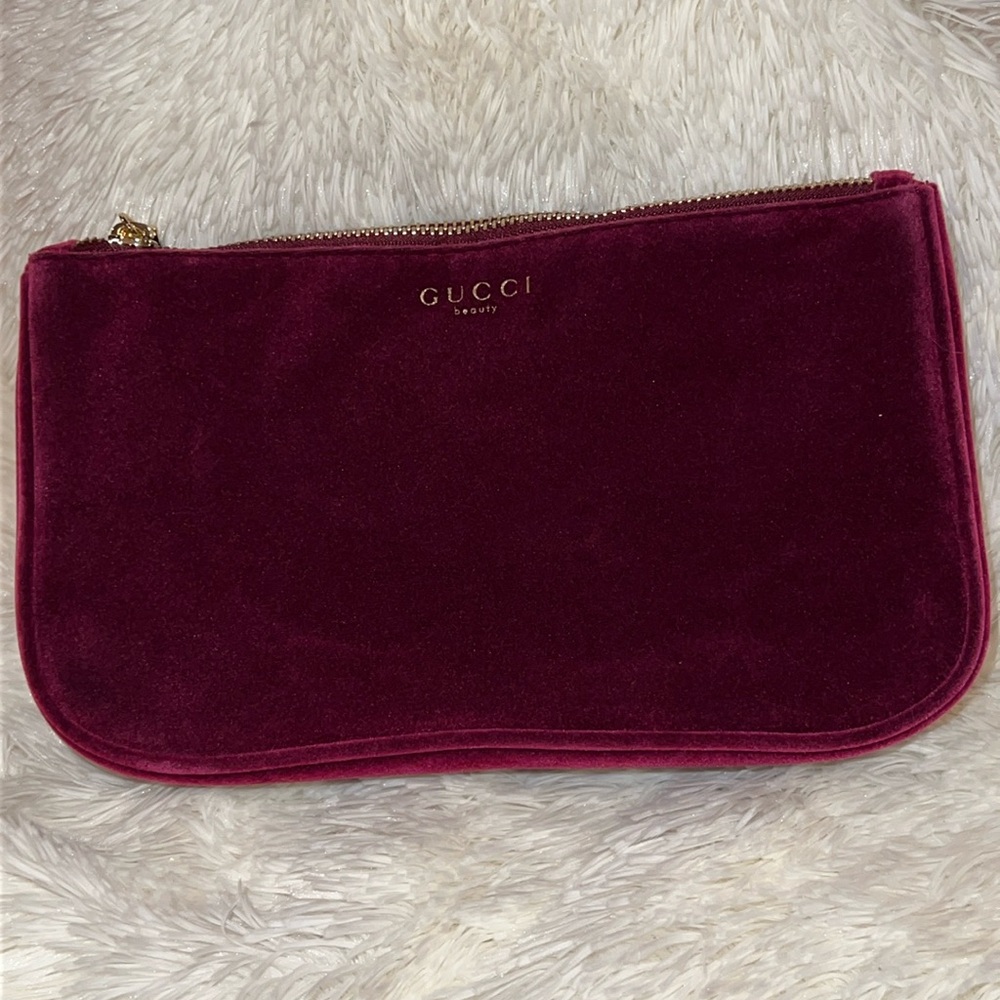 Gucci VIP make-up bag, comes from their beauty line,
